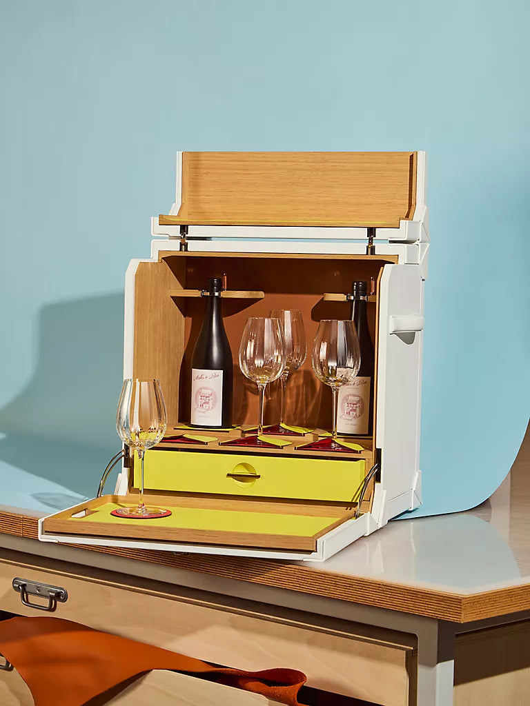 Wine trunk in wood clad in Swift calfskin